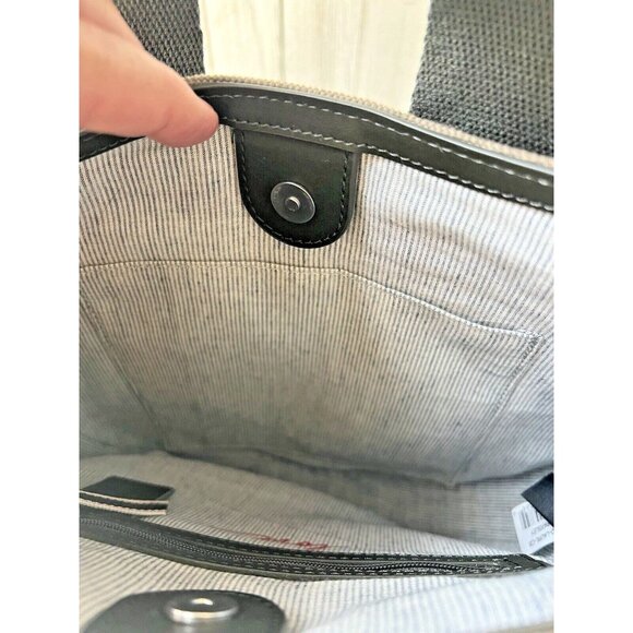 NWT ED Ellen DeGeneres Laurl Crossbody Handbag PARSLEY GREEN Purse New - Picture 6 of 12